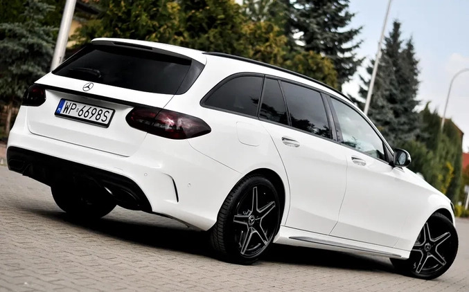 Mercedes-Benz Klasa C cena 134900 przebieg: 140000, rok produkcji 2019 z Krynki małe 742